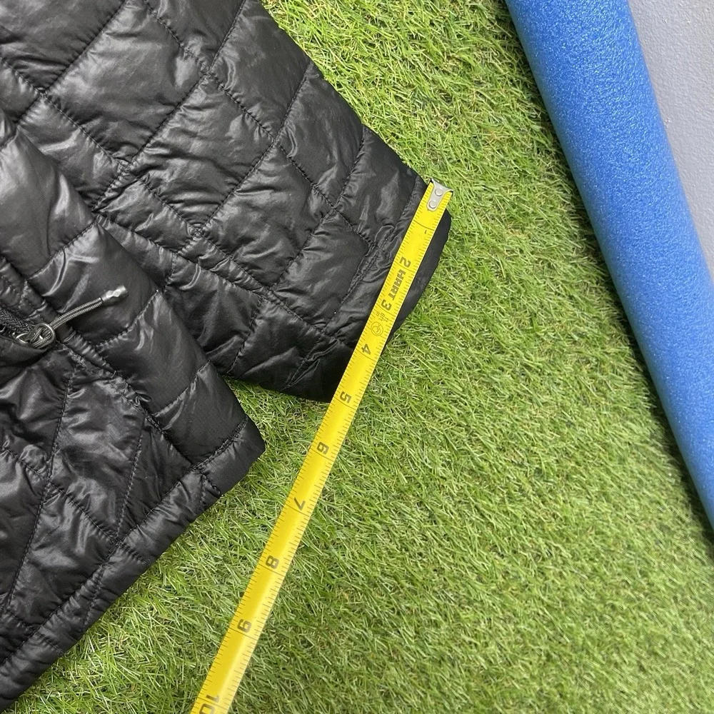 The North Face shop confidence